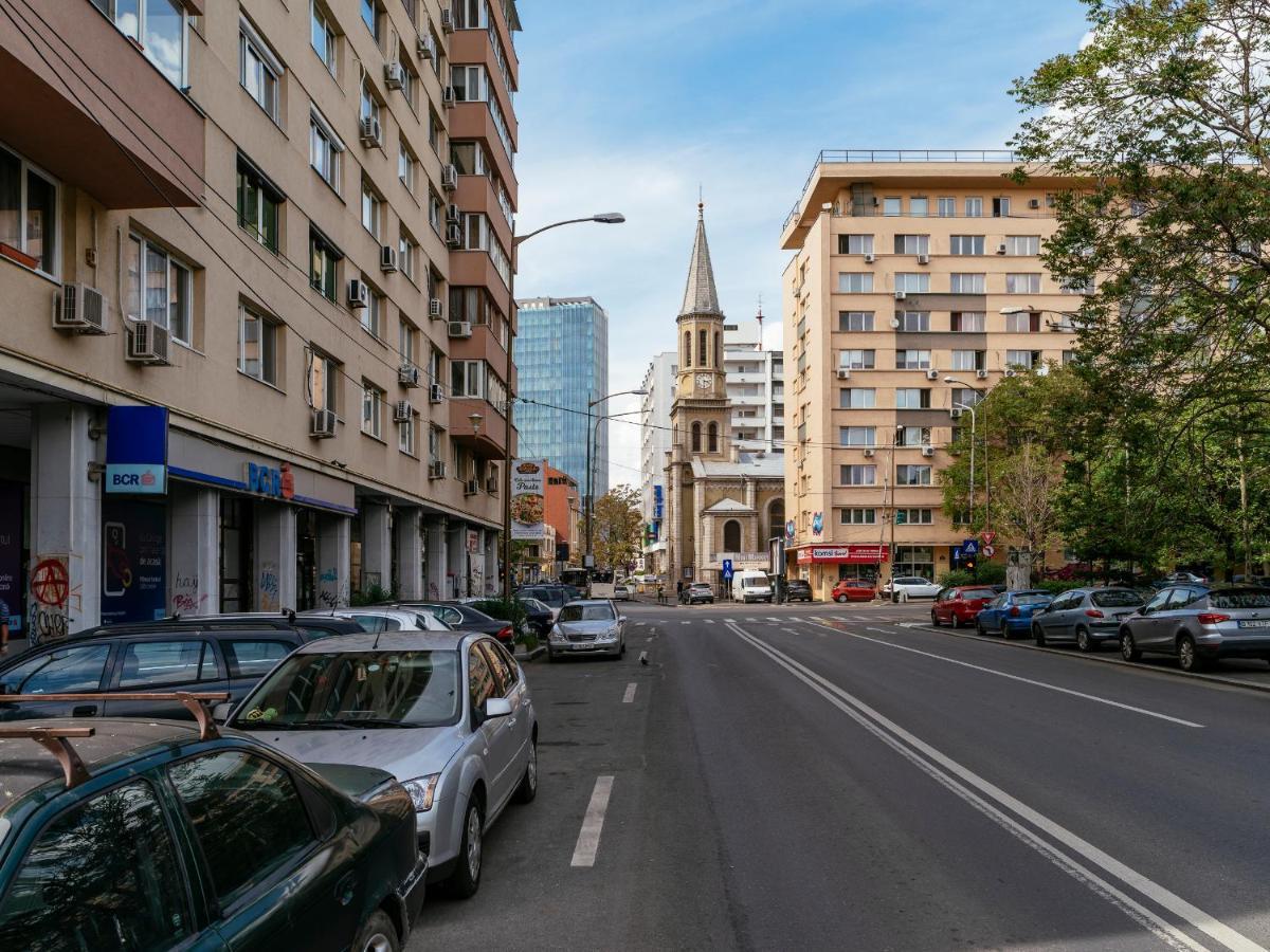 Beautiful Apartment - Top Location - Netflix+Balcony Bucureşti Exterior foto